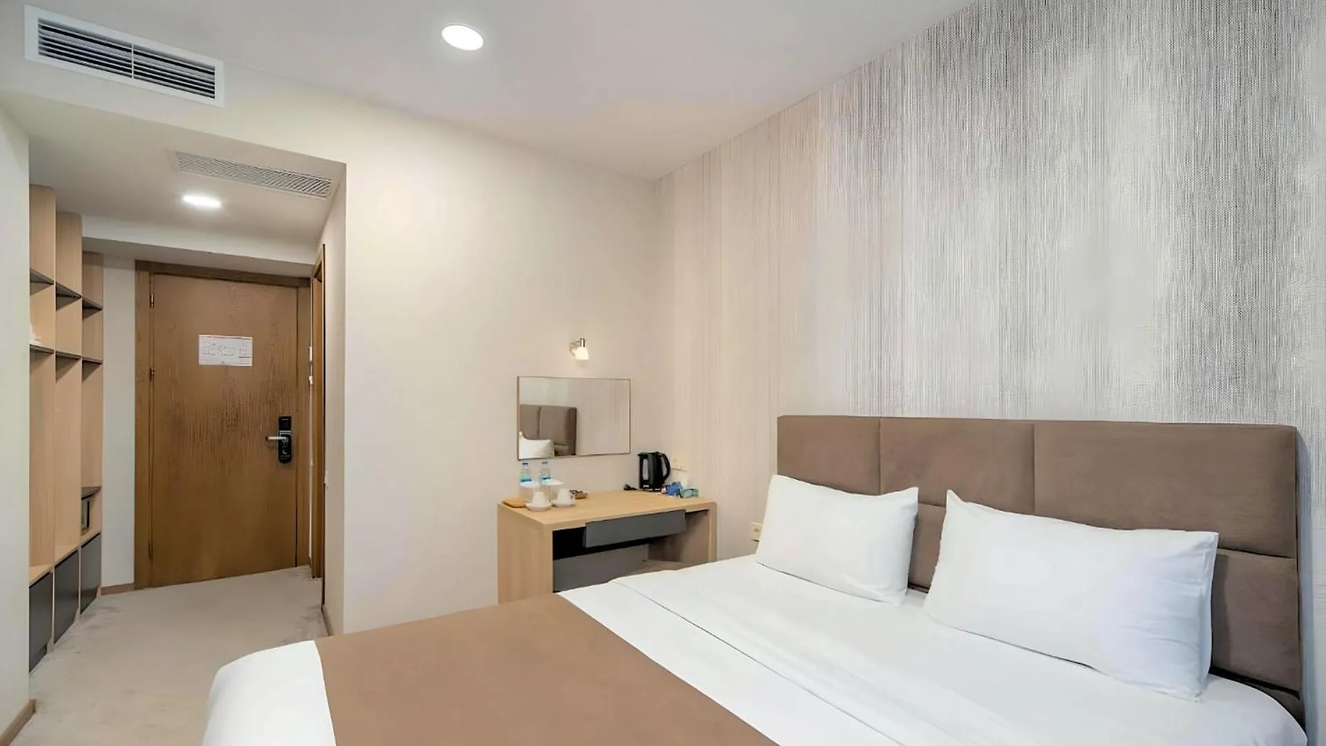 Hotel Flames Tiflis