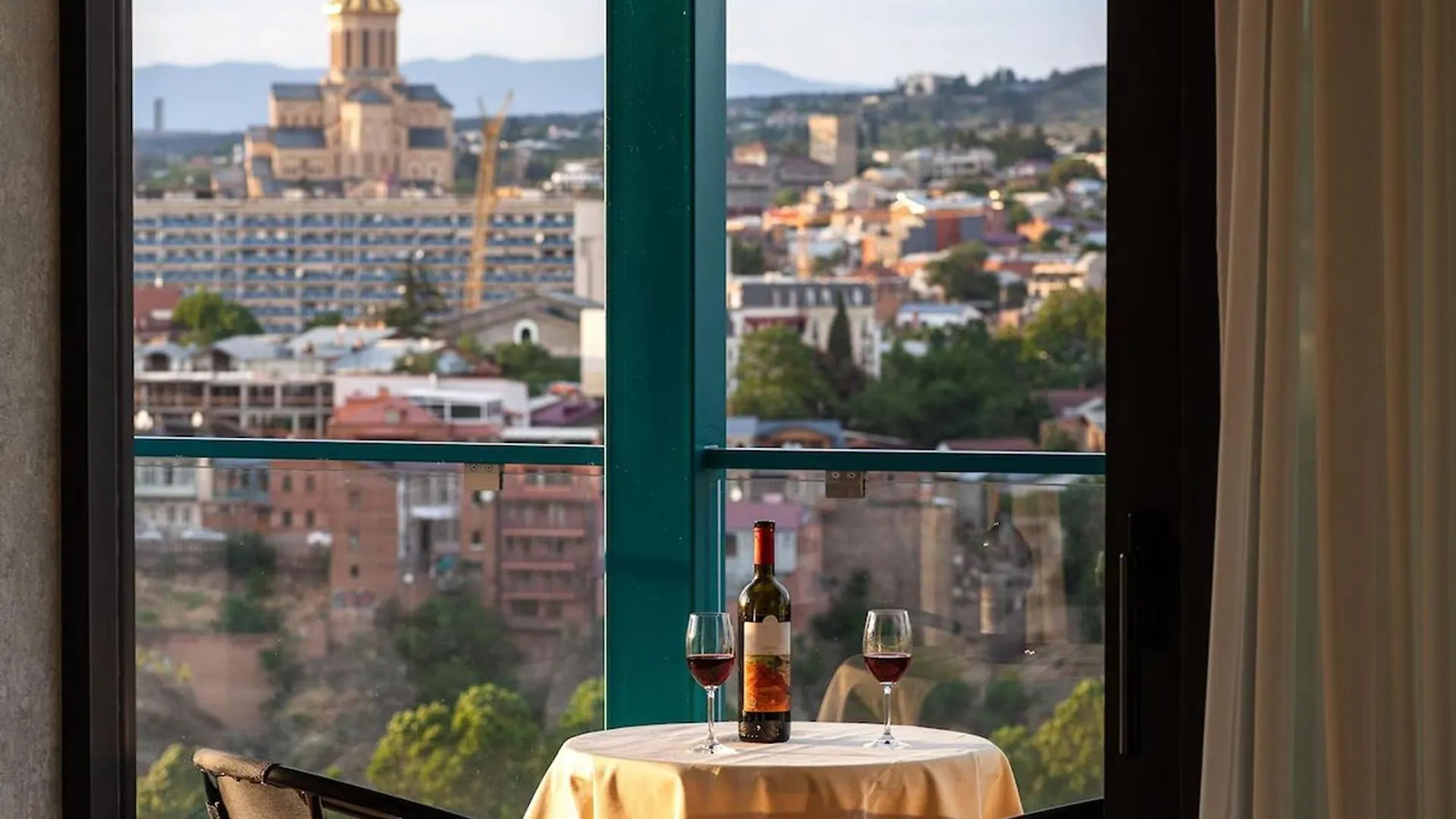 Hotel Flames Tbilisi
